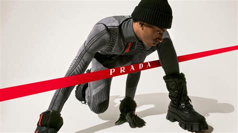 prada simbolo rosso|PRADA LINEA ROSSA AUTUNNO/INVERNO 2021.